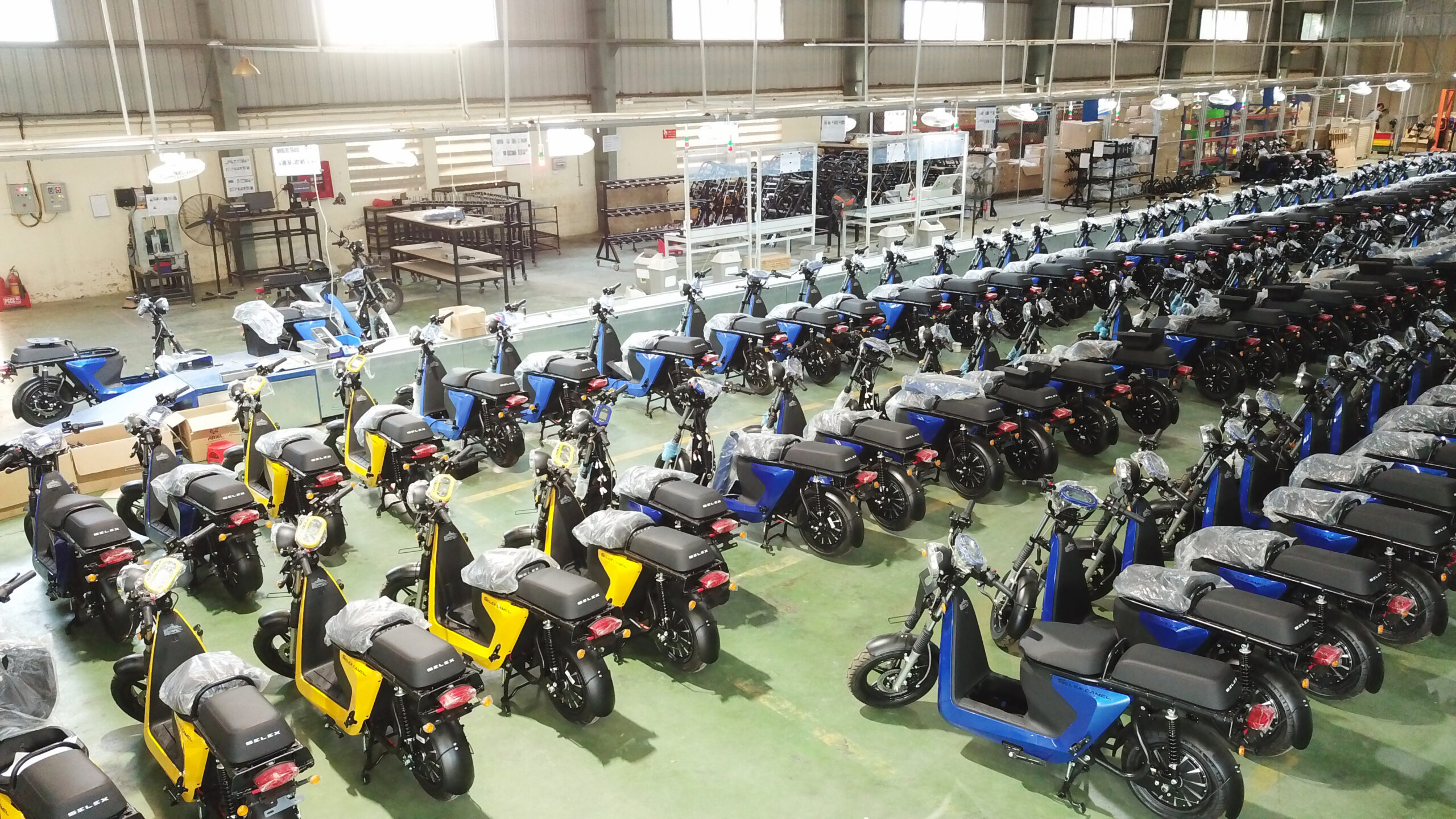 Selex x Interhands đồng hành cùng chuyển đổi xe điện tại Việt Nam