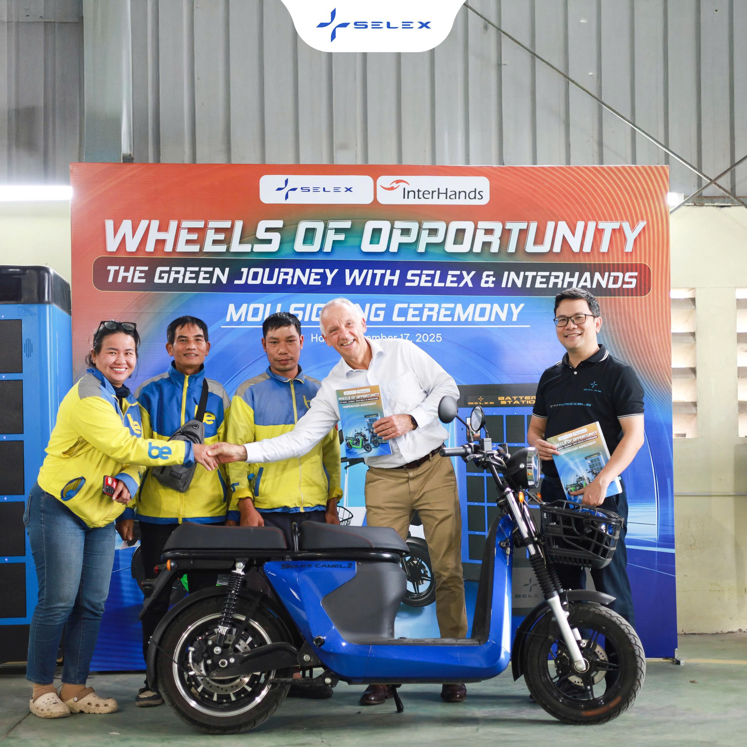 Selex x Interhands: Khi công nghệ xanh chạm đến những phận đời mưu sinh